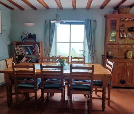 Suaimhneas Kır Evi Kells (Kerry)