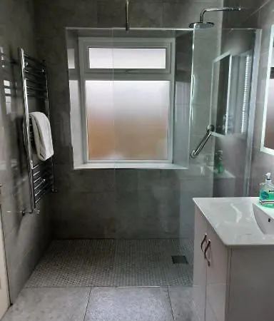 Kır Evi Suaimhneas *